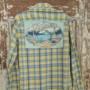 unique Flannel with patch on the Back S